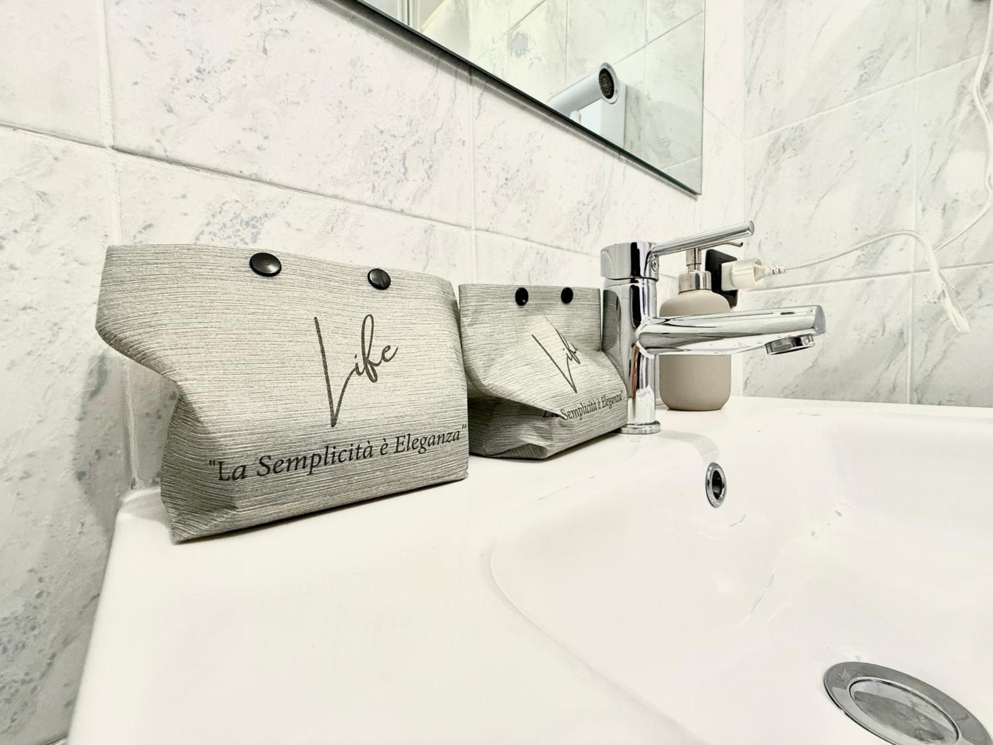 20 Off Milano Garibaldi Eleganza Centrale Exteriör bild